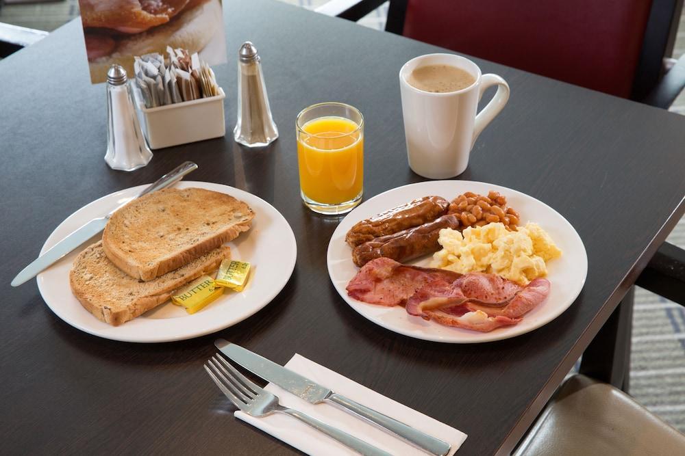 Holiday Inn Express Taunton East By Ihg Kültér fotó