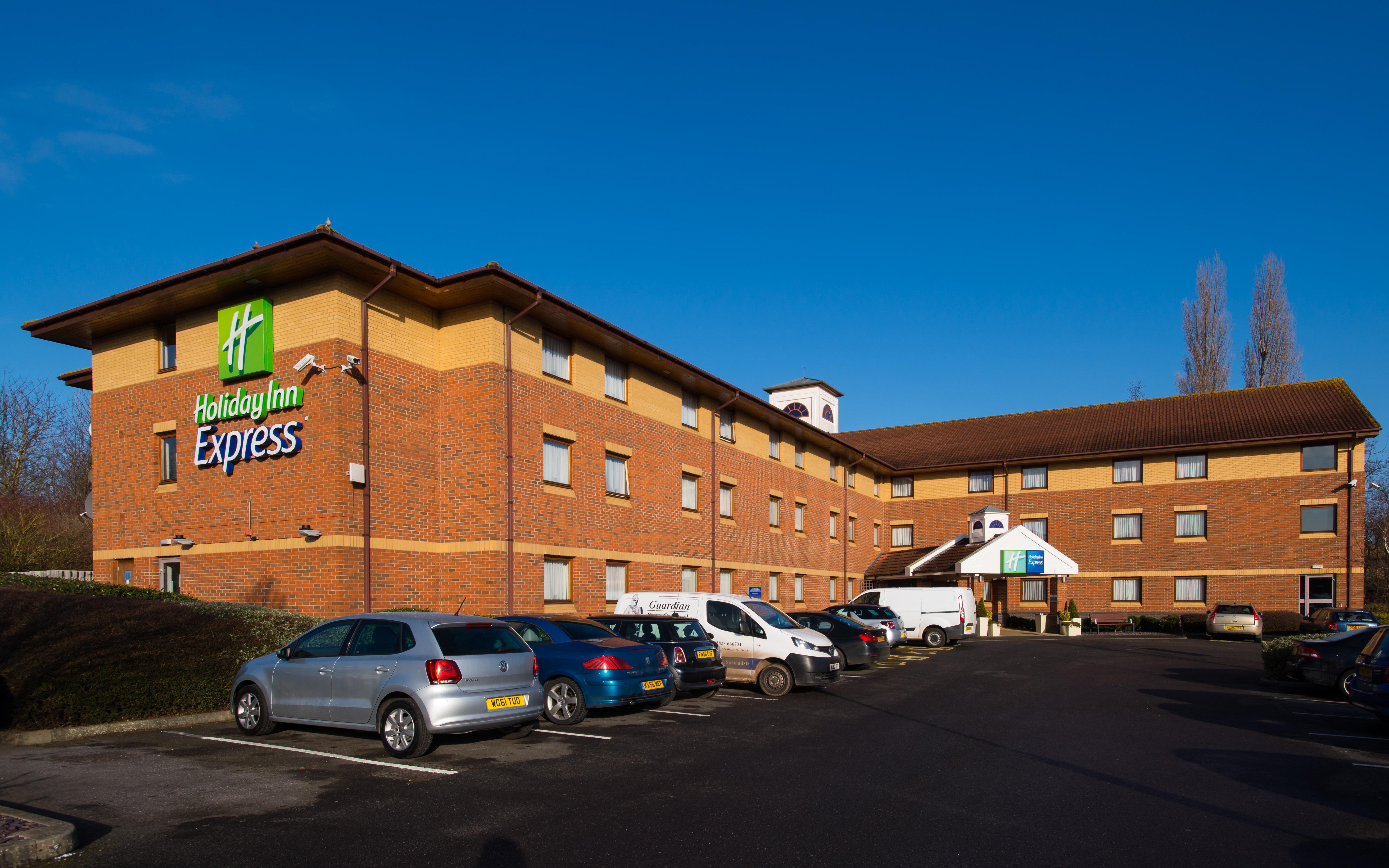 Holiday Inn Express Taunton East By Ihg Kültér fotó