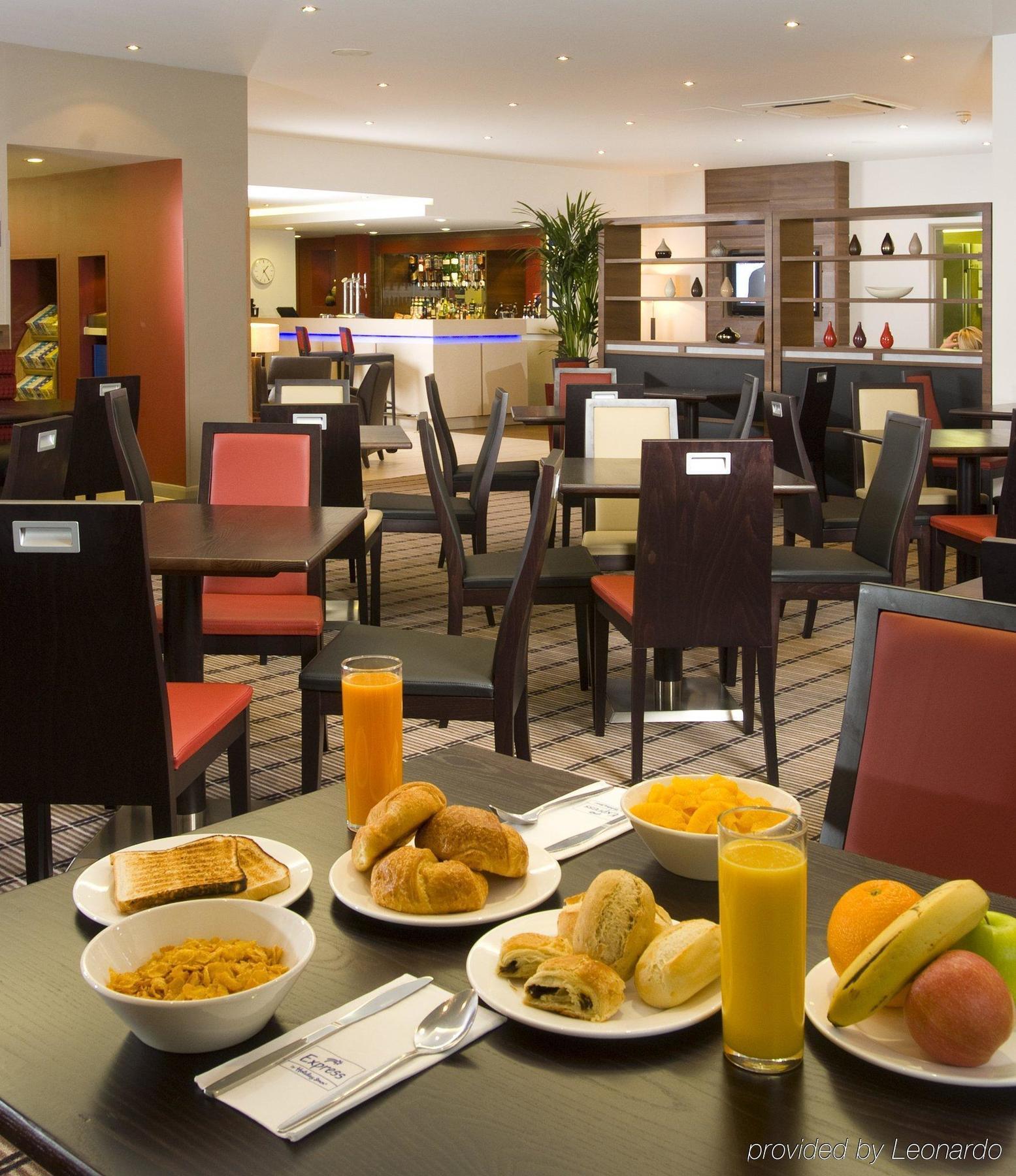 Holiday Inn Express Taunton East By Ihg Kültér fotó